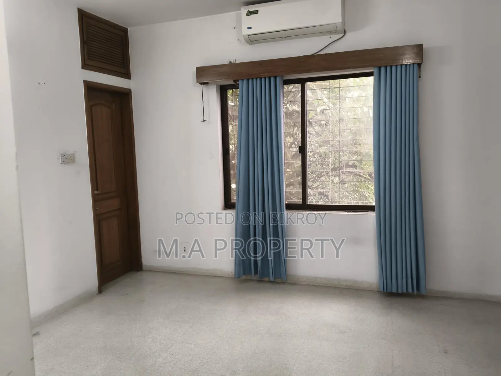 Semi-furnished Apartment for Rent in Gulshan North