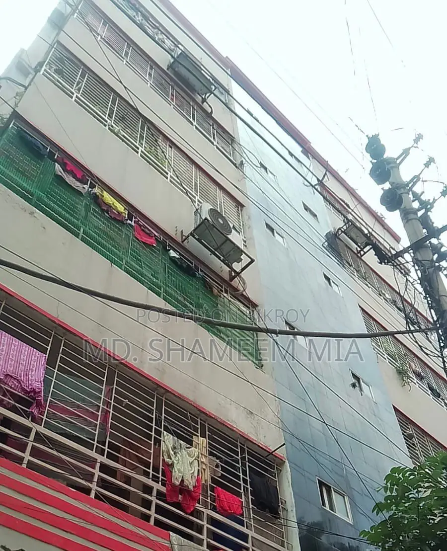 খিলগাঁও C-ব্লকে 1500 স্কয়ারফিট ফ্ল্যাট বিক্রয়