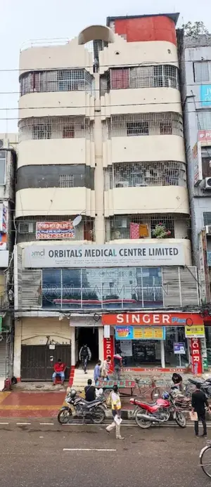 অফিসিয়াল ব্যবহারের জন্য ৪৫০০ বর্গফুট স্পেস ভাড়া হবে