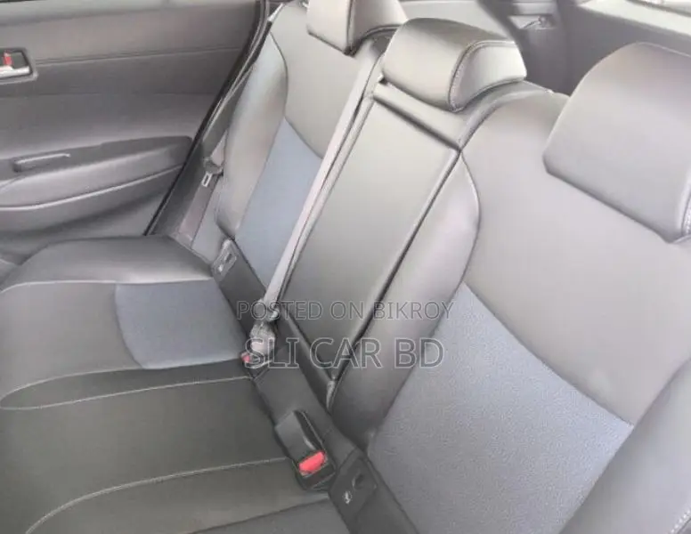 Toyota Corolla Cross PEARL ( TWO TONE ) 2023