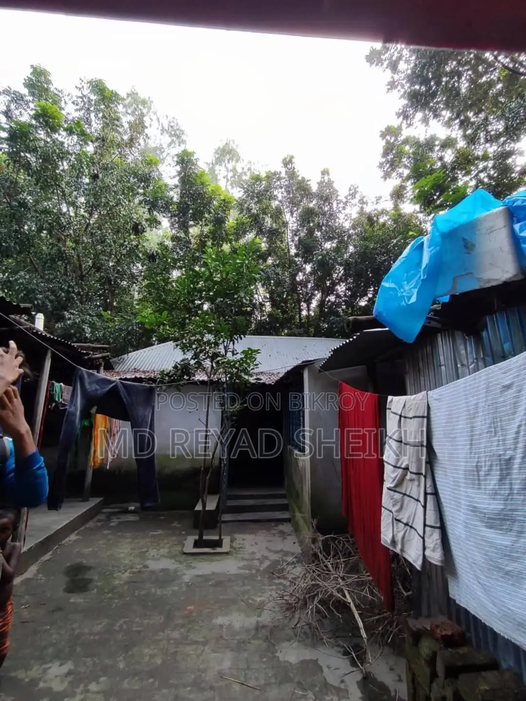House for sale with 3 Katha of land