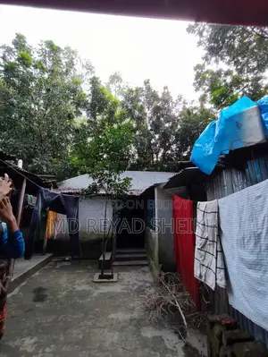 House for sale with 3 Katha of land