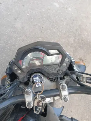 Yamaha FZ 2010 Red