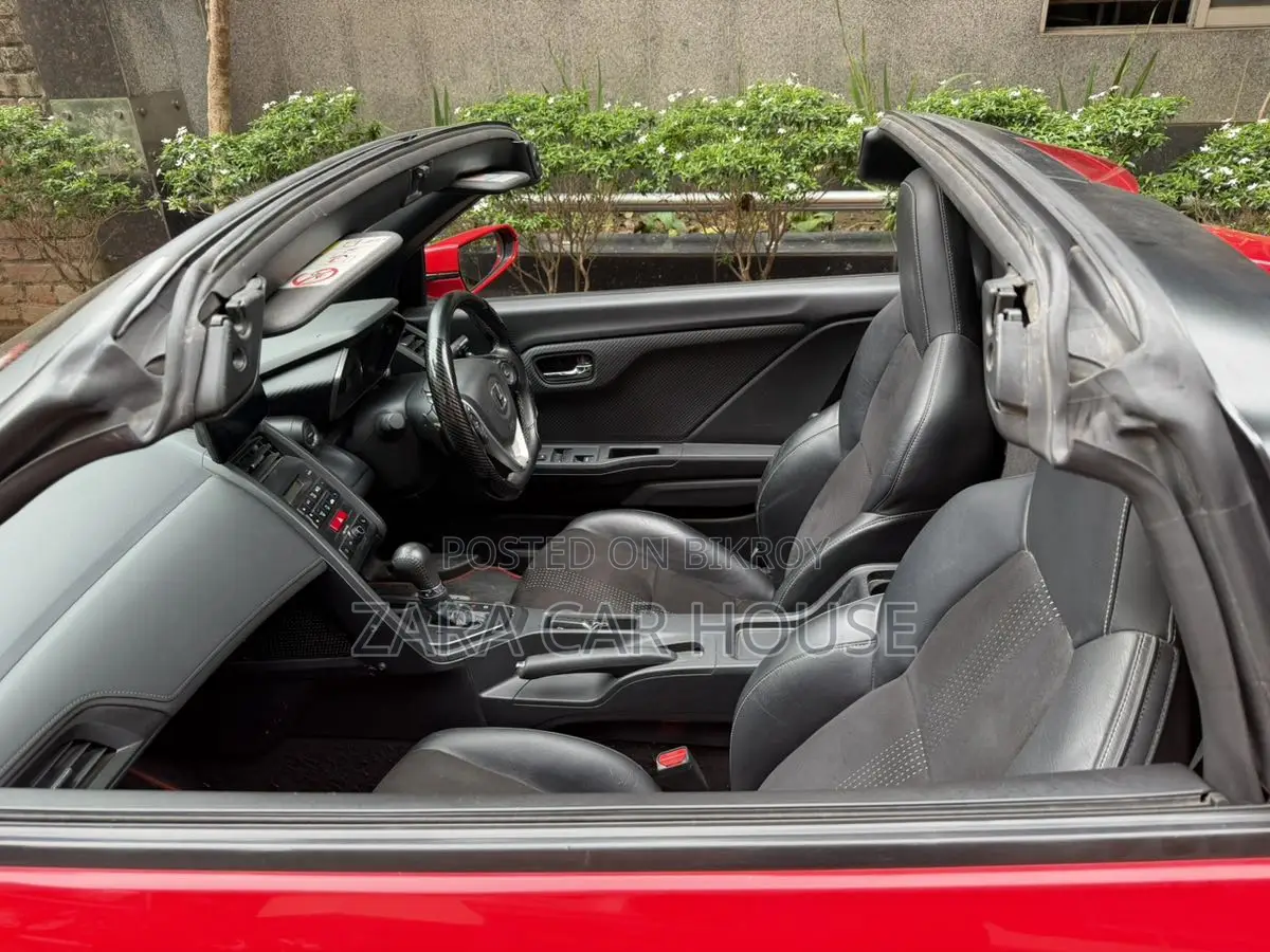 Honda S660 Open Sports Car 2016