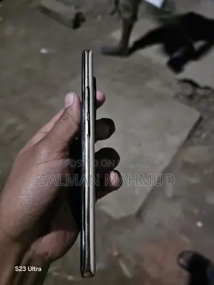 Realme 11 Pro+ 12/256 (Used)