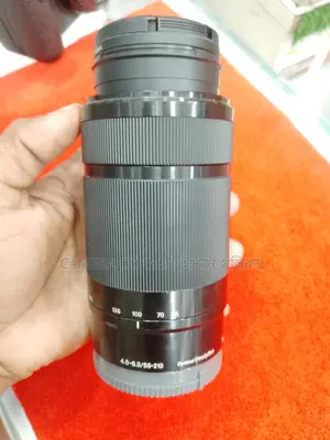 Sony 55-210mm OSS lens