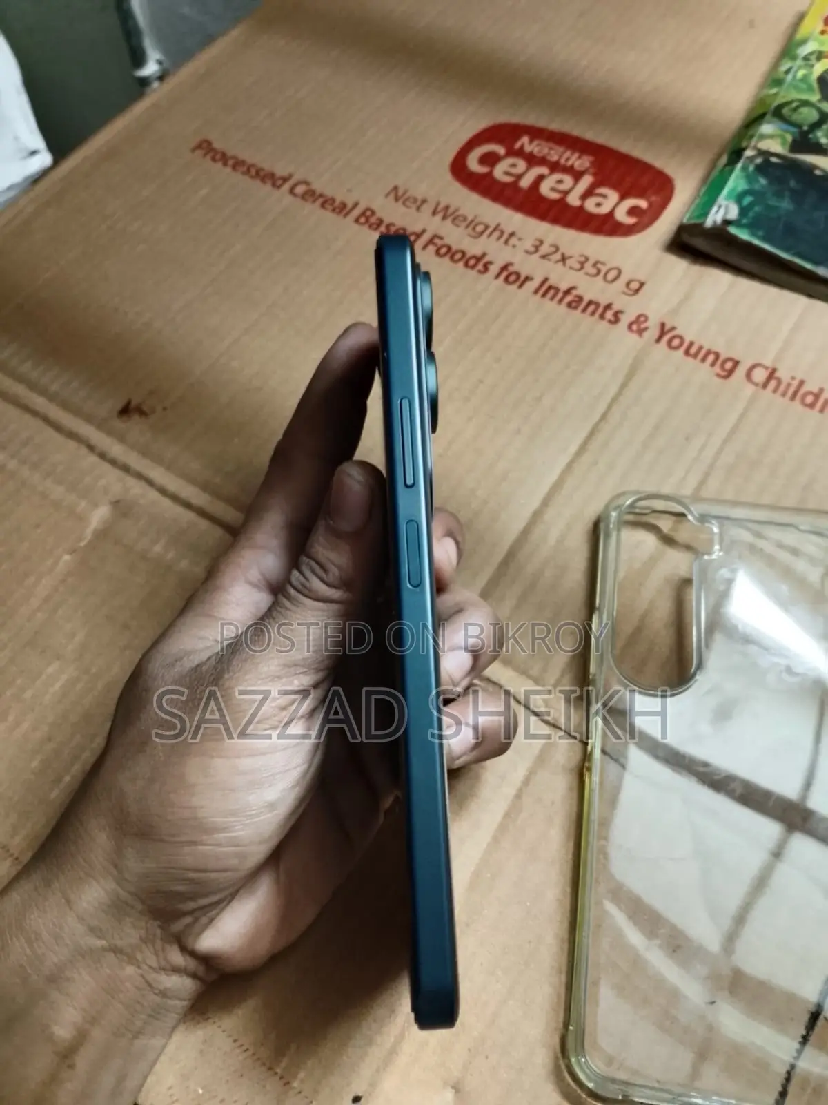 Vivo Y21 . (Used)