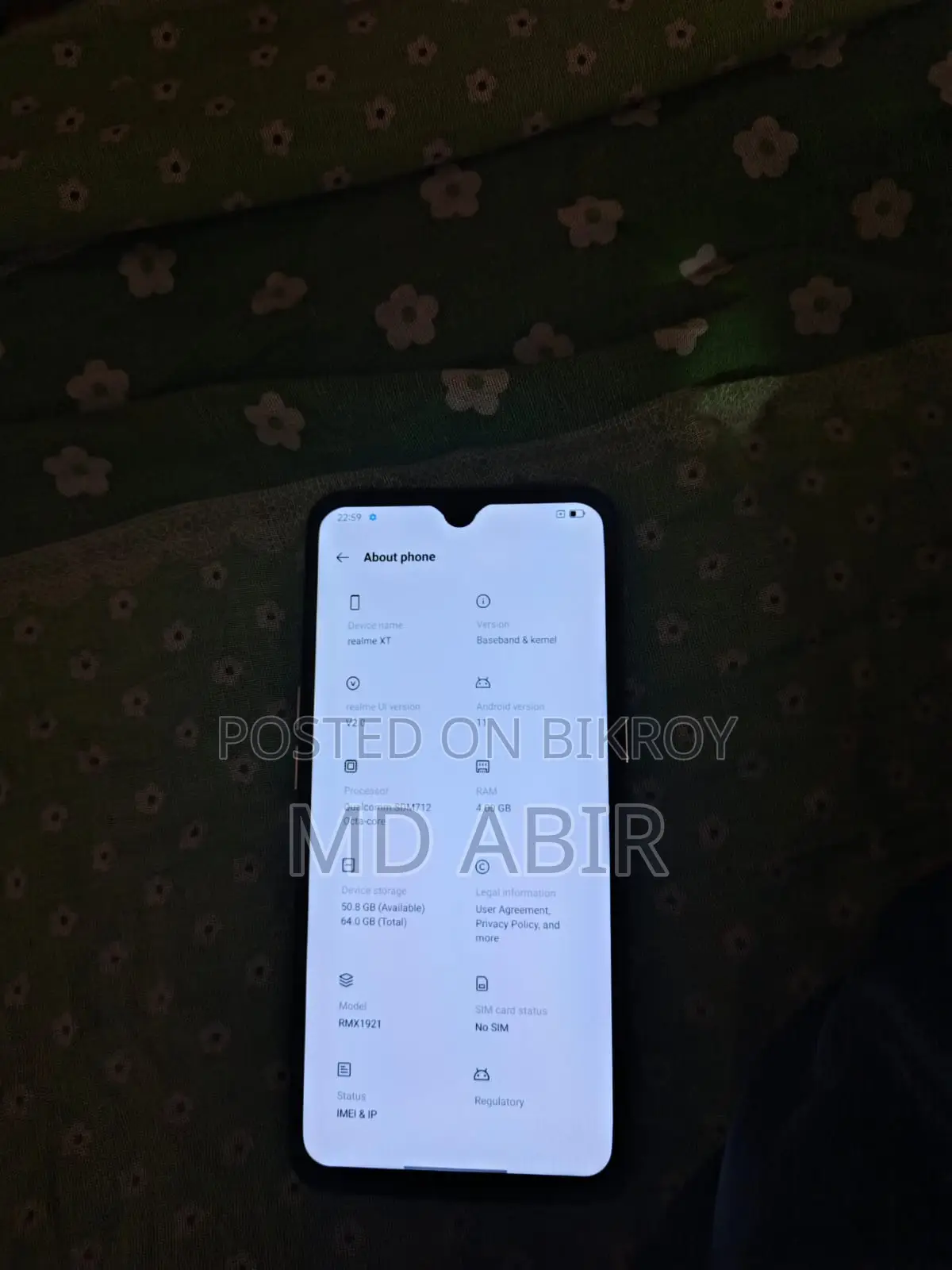 Realme XT 4/64 (Used)
