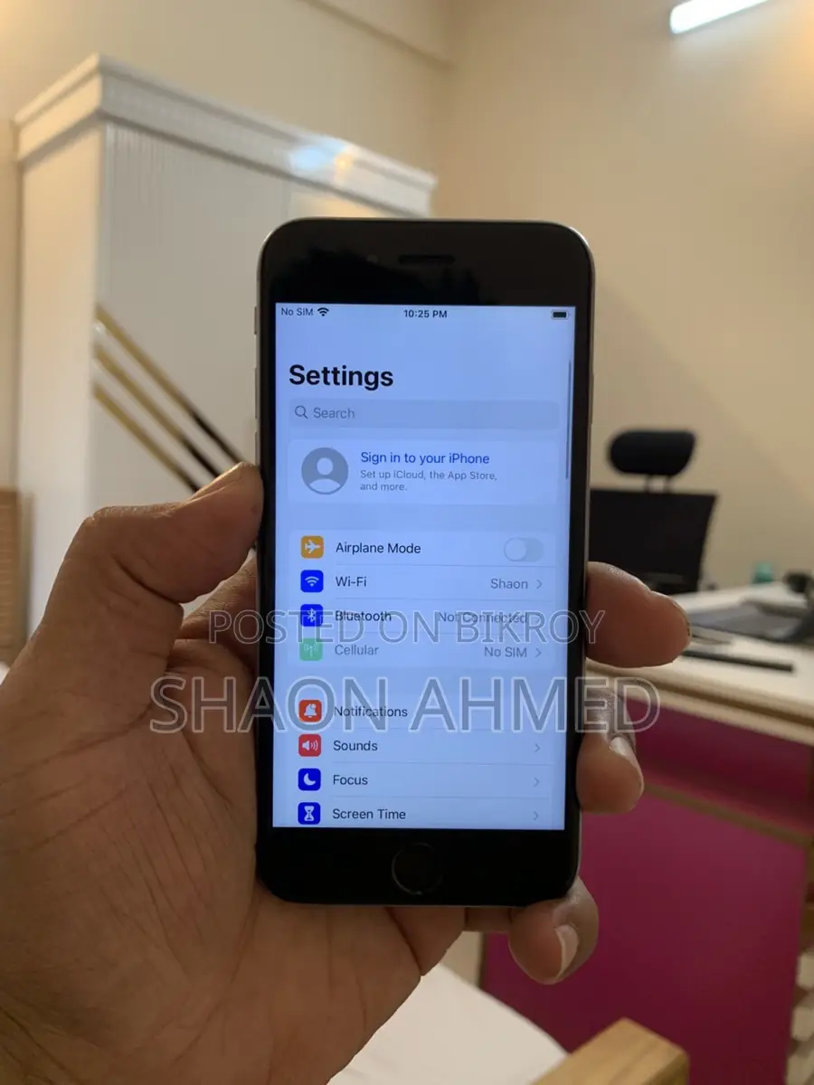 Apple iPhone 6S 64 GB (Used)