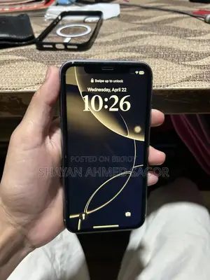 Apple iPhone 11 (Used)
