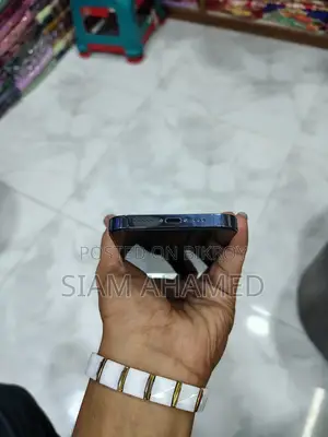 Apple iPhone 13 Pro . (Used)