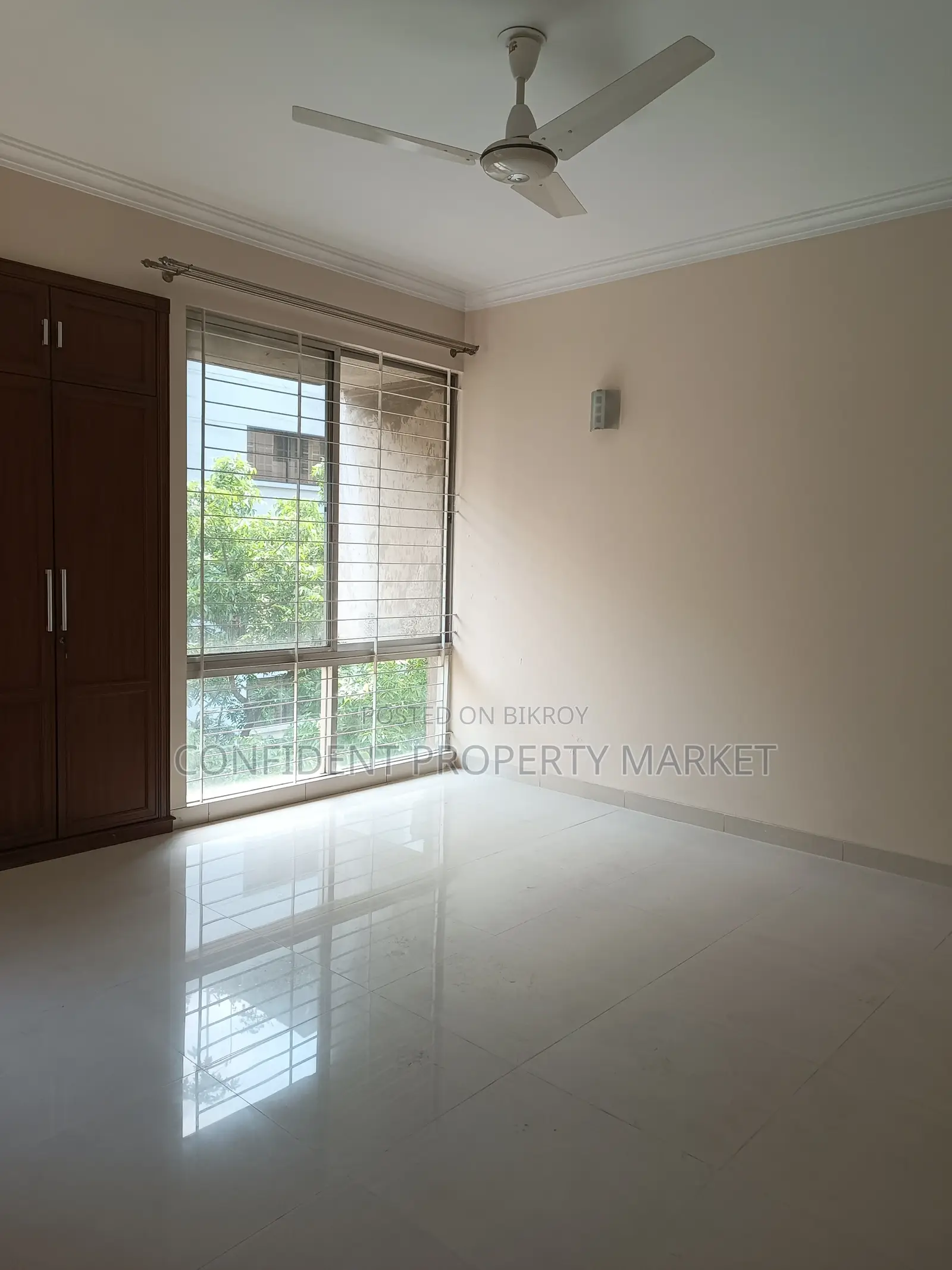 Semi Furnished Flat For Rent