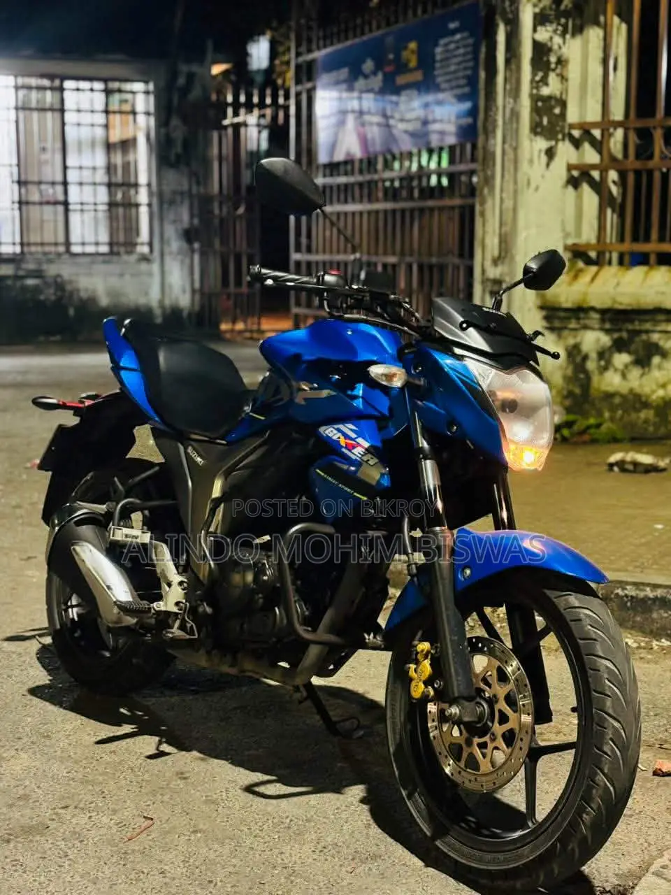 Suzuki Gixxer . 2023