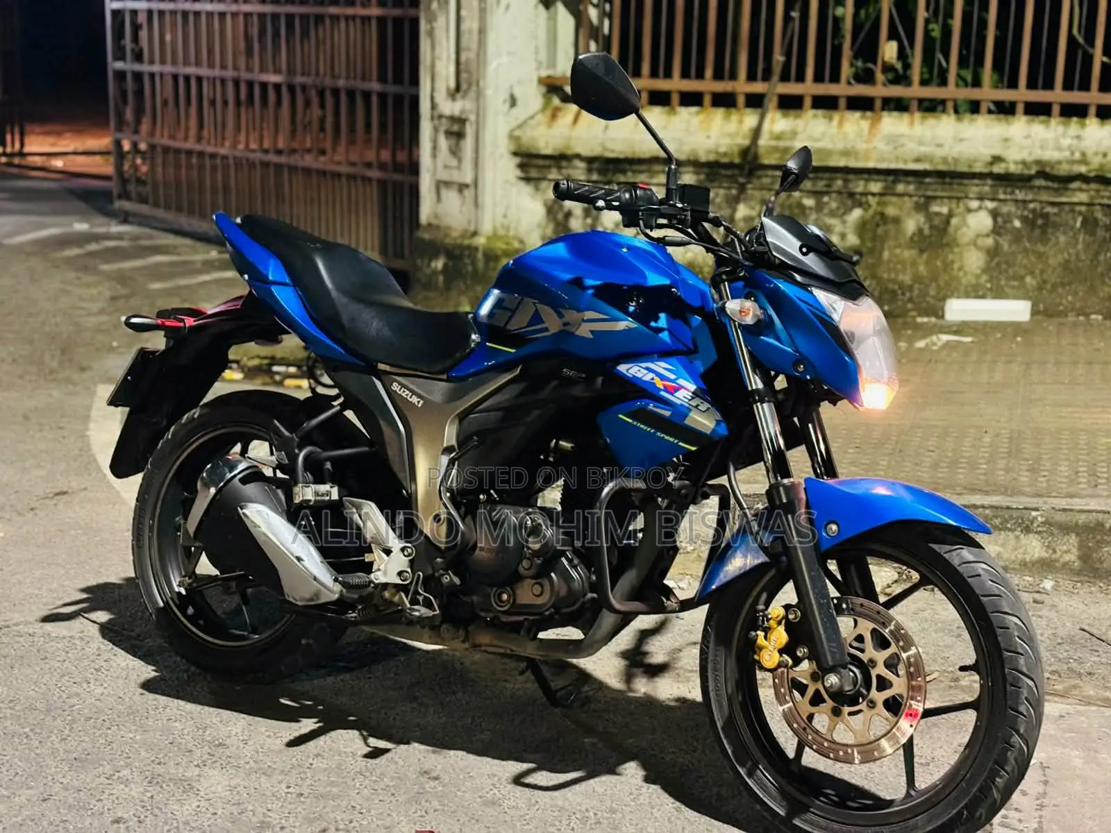 Suzuki Gixxer . 2023
