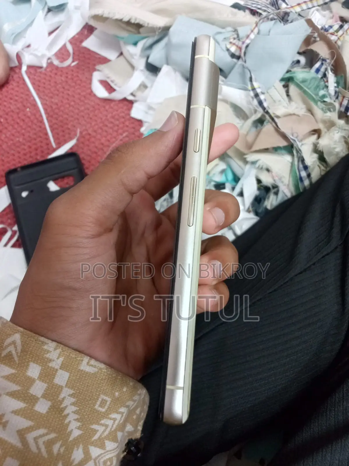 Google Pixel 7 . (Used)