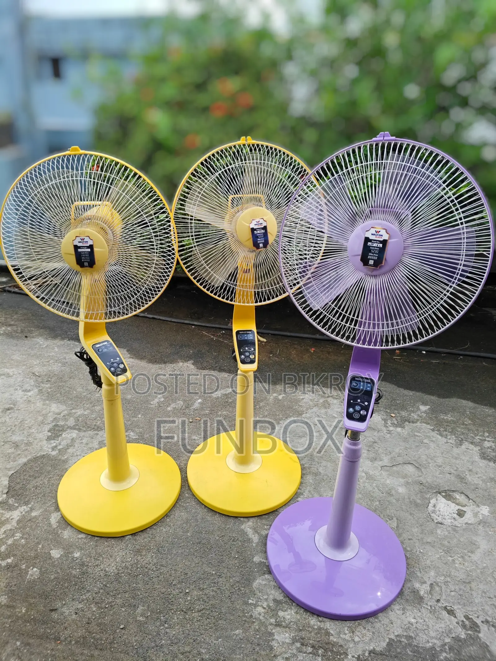 Walton Pedestal Fan Offer 16" Stock Clearance