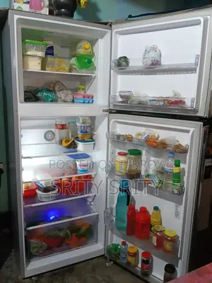 Selling this Refrigerator