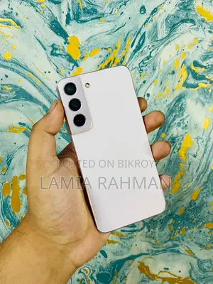 Samsung Galaxy S22 (Used)