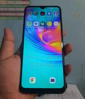 Infinix Hot 9 Play 4/64 (Used)