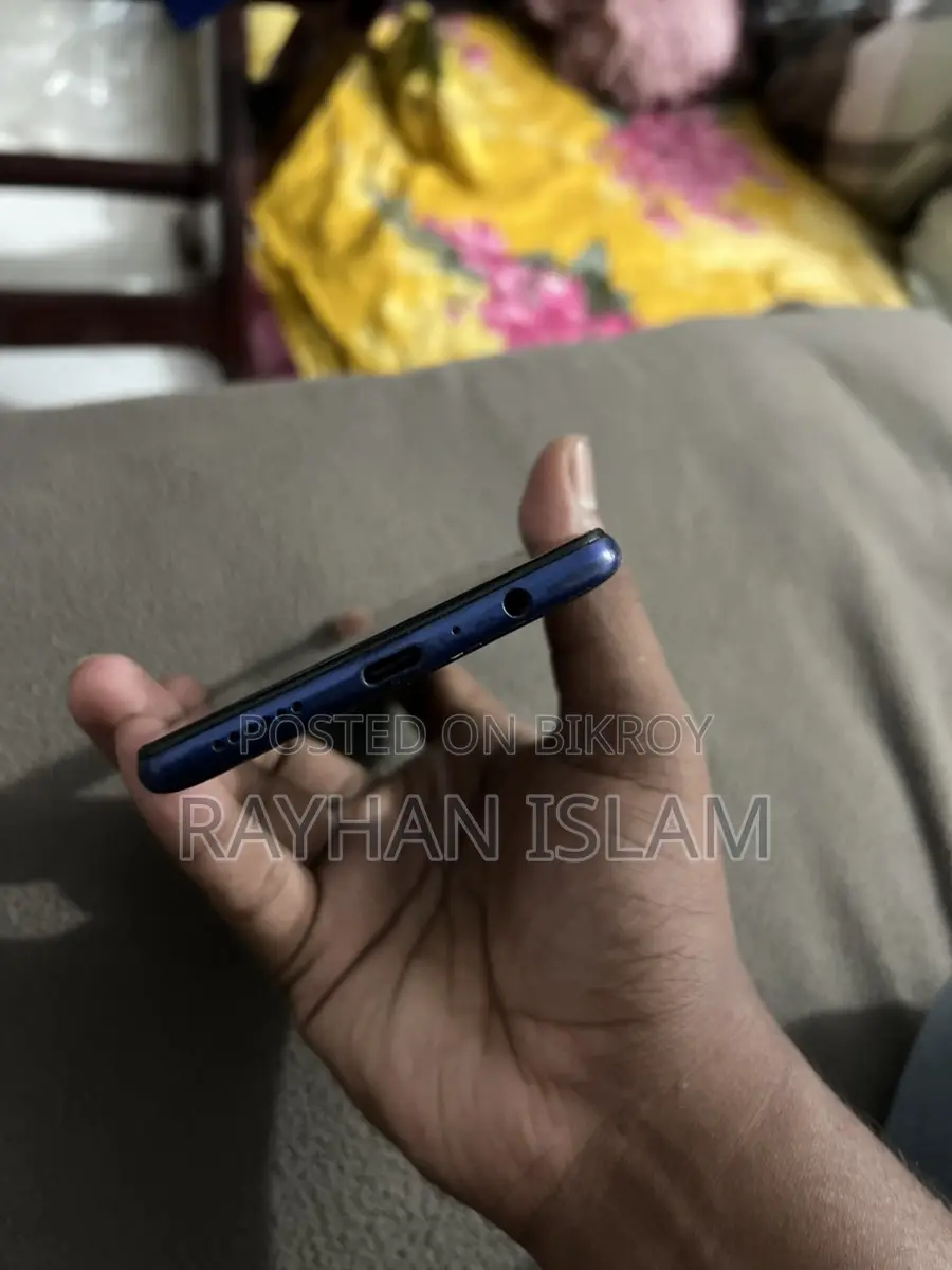 Samsung Galaxy A20s 3/32GB (Used)