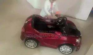 বাচ্চাদের কার গাড়ী