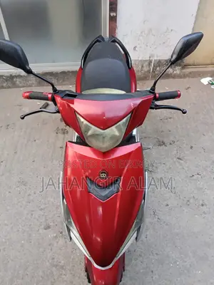 Runner Bullet 100 2019 2018