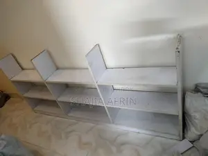 Display Rack in Absolutely Fresh Condition