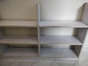 Display Rack in Absolutely Fresh Condition