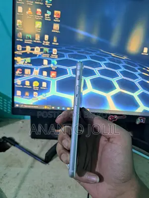 Apple iPhone 6 thik kore nite hobe (Used)