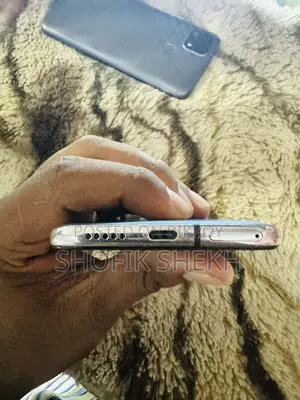 OnePlus 7T (Used)
