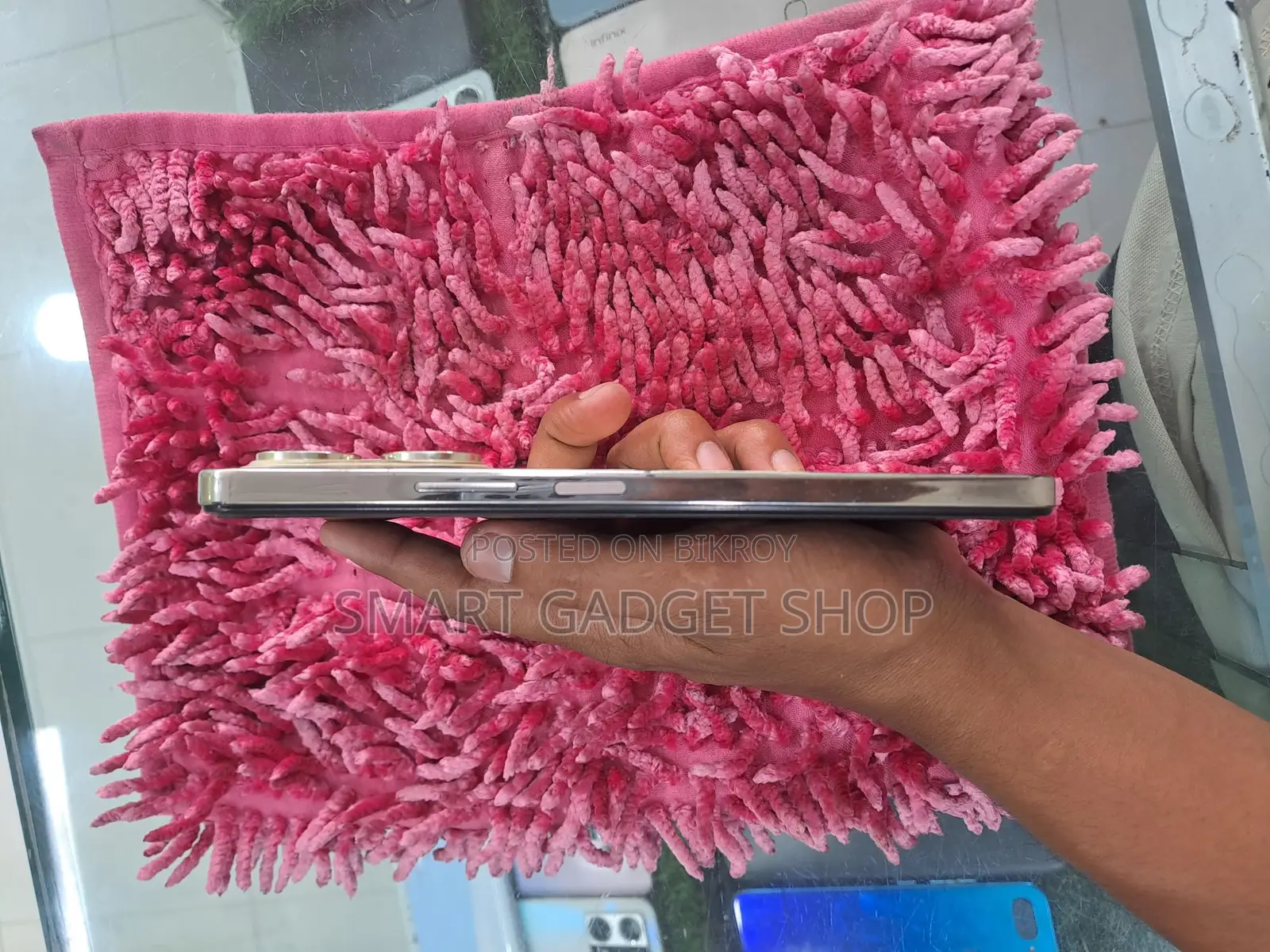 Tecno Spark 20Pro-8/256 GB (Used)
