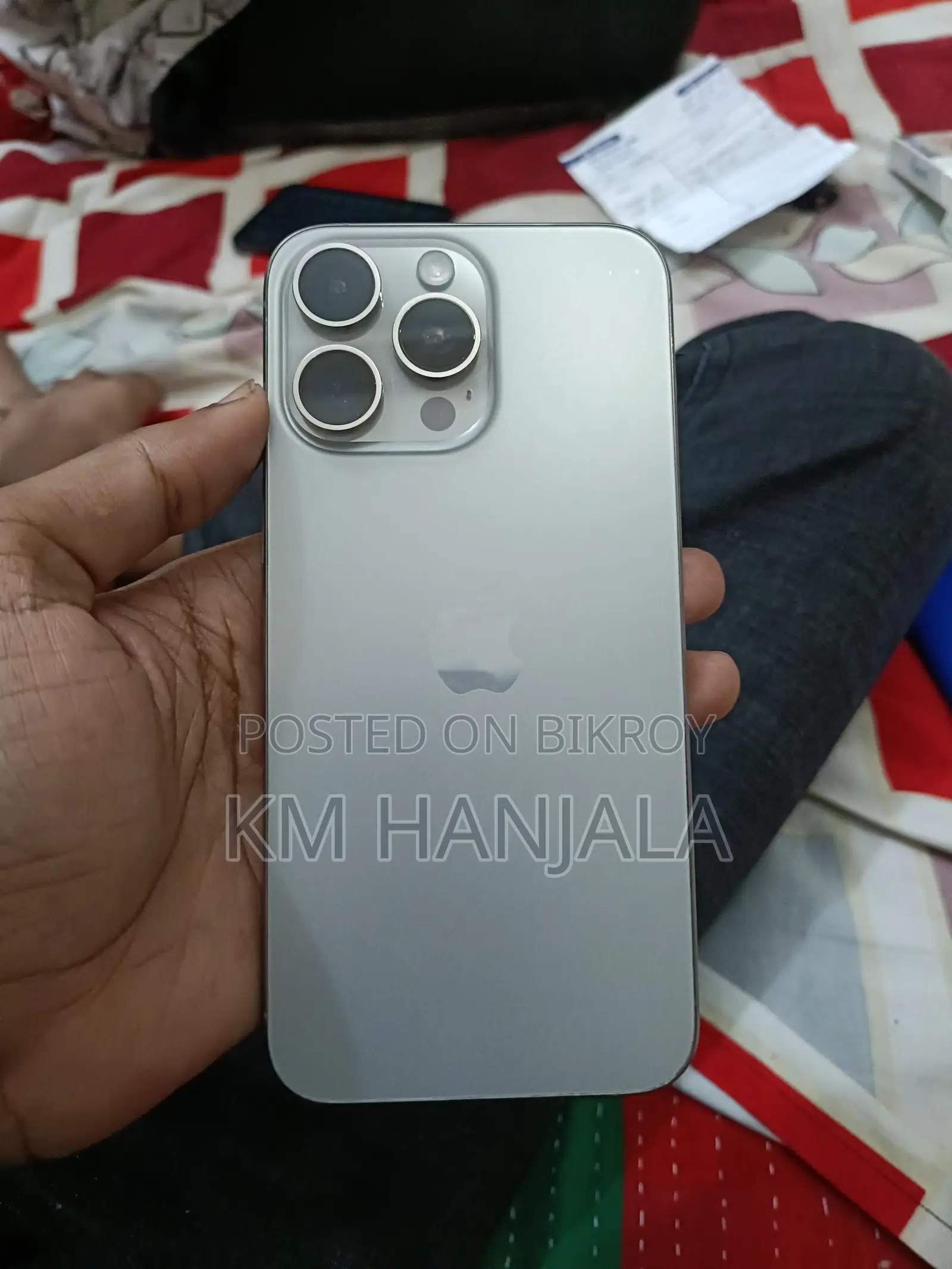 Apple iPhone 15 pro max 256 Singapore (Used)