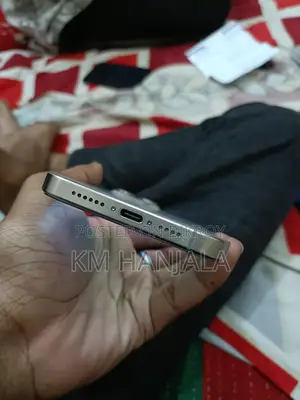 Apple iPhone 15 pro max 256 Singapore (Used)