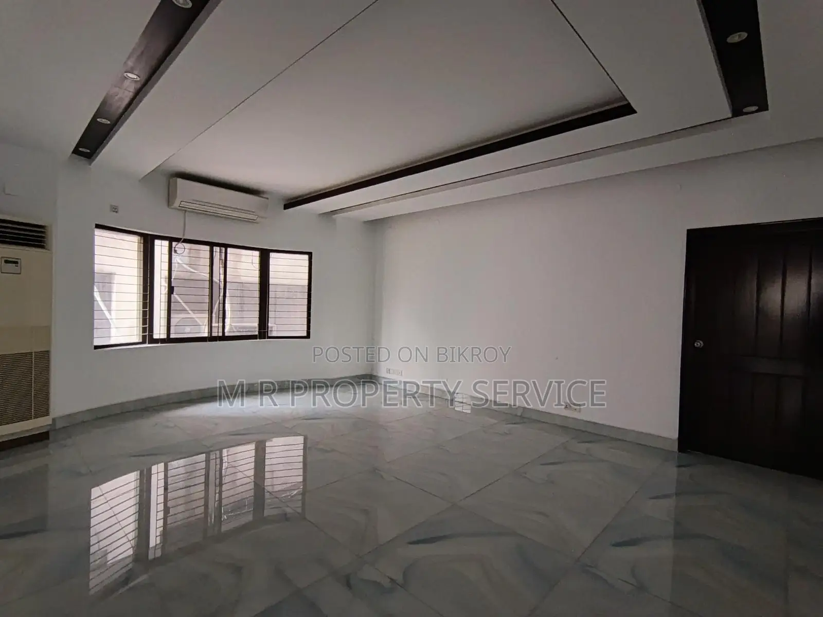 Luxurious Semi Furnished Apartment Rent Gulshan-2