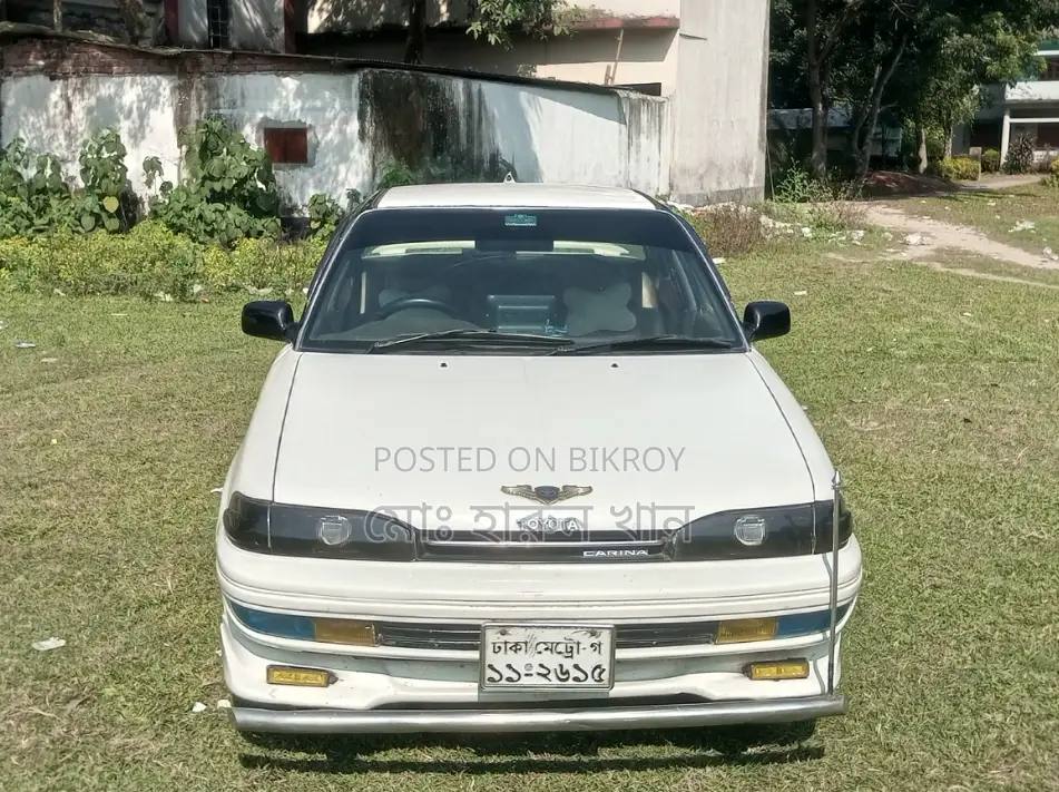 Toyota Carina 1990