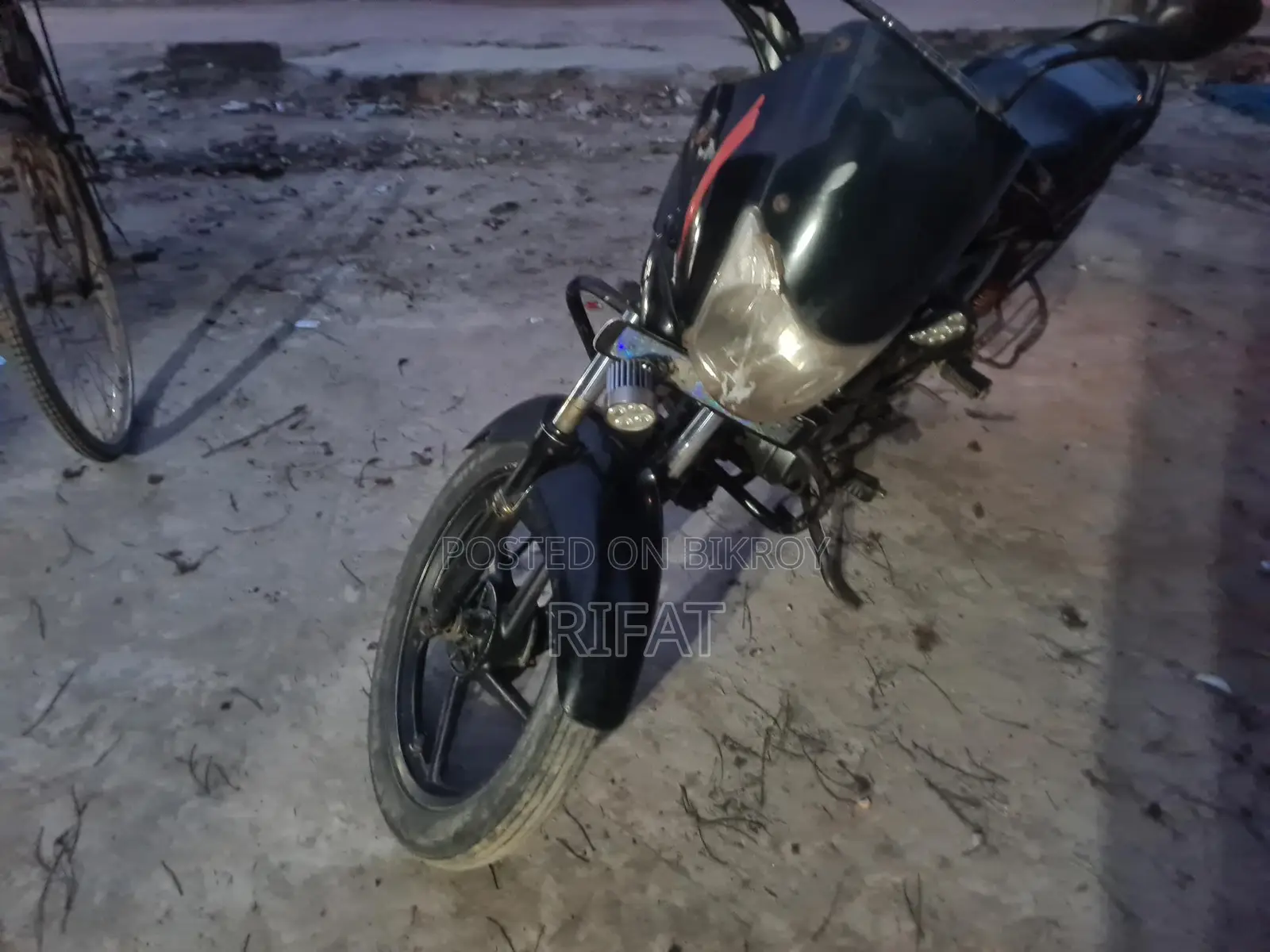 Bajaj Platina 100 . 2016