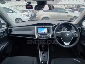 Toyota Fielder EX PACKAGE HYBRID 2021