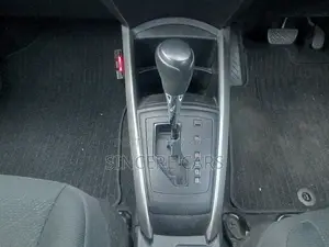 Toyota Fielder EX PACKAGE HYBRID 2021