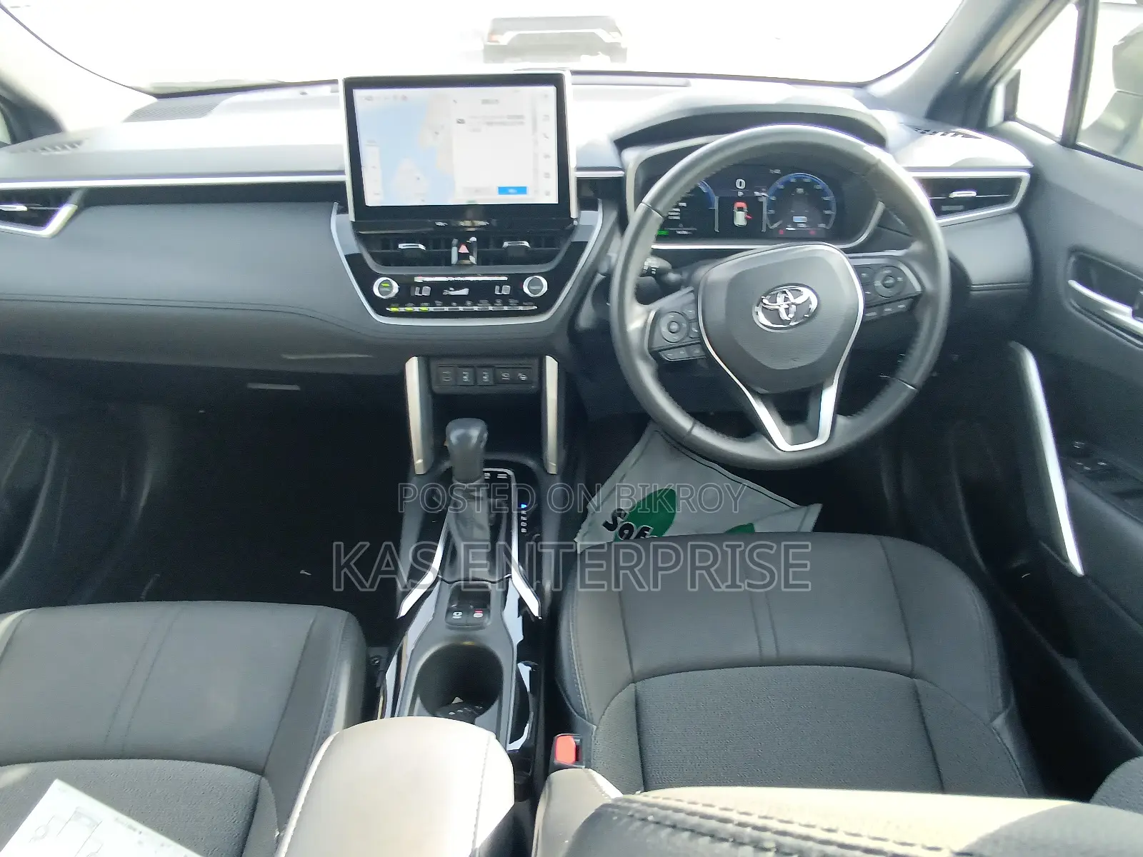 Toyota Corolla Cross Z LEATER MASIVE GRAY 2023