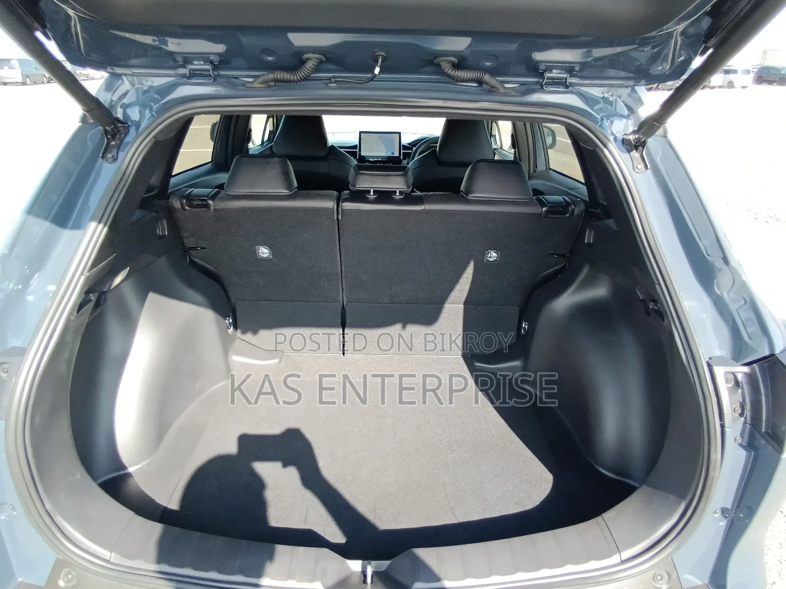 Toyota Corolla Cross Z LEATER MASIVE GRAY 2023
