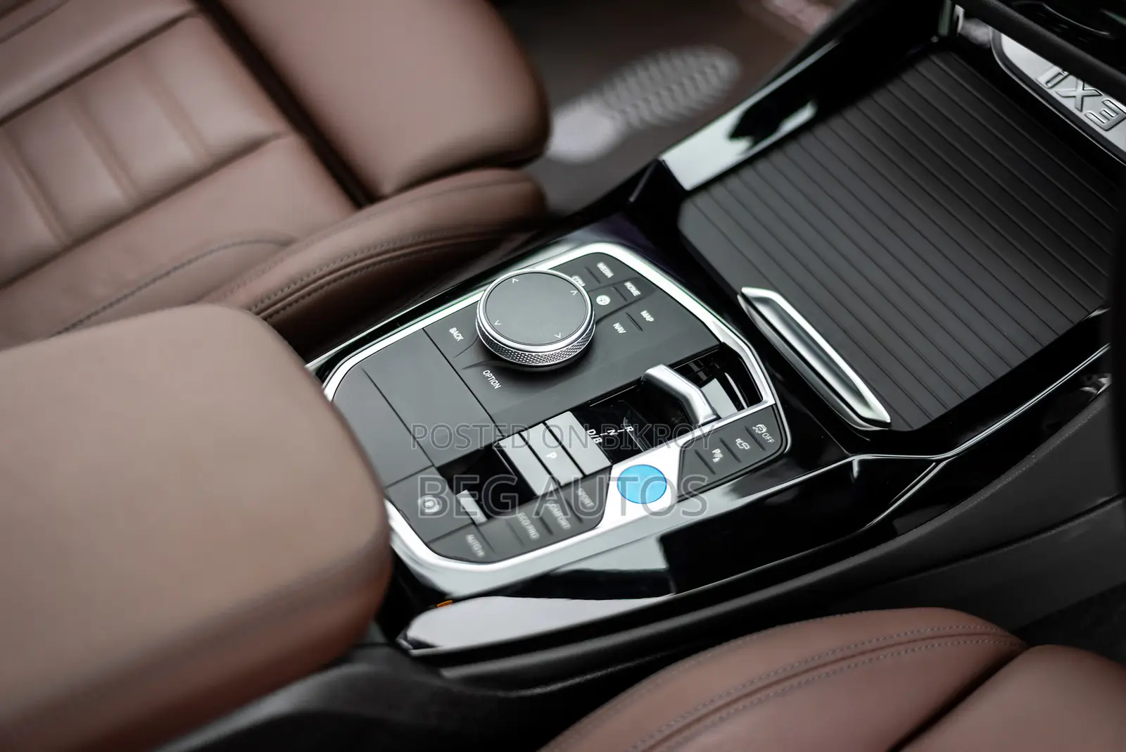BMW IX3 2023