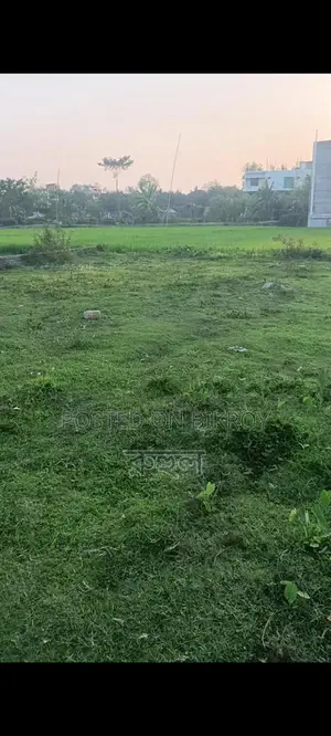 জমি বিক্রয় করা হবে