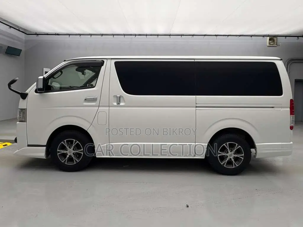 Toyota Hiace super GL 2020