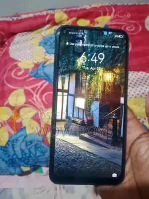 Huawei Nova 5T . (Used)
