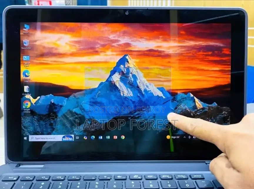 Dell Latitude 3190 2-in1... Full fresh laptop at Students budget