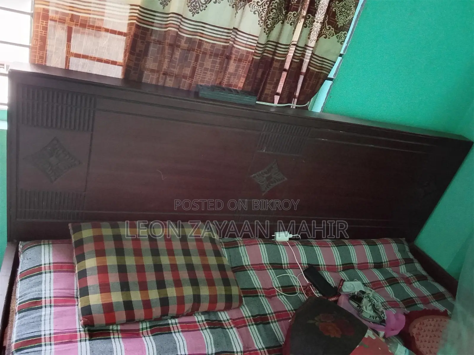 জরুরি বিক্রয় – মালয়েশিয়ান খাট