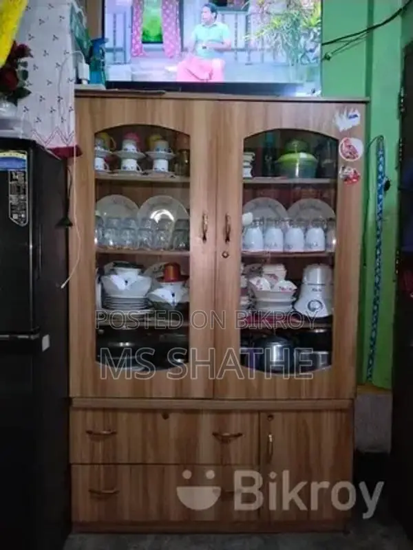 ওয়াল শোকেস