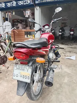 Bajaj Platina 100 . ২০১৮