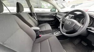 Toyota Axio 2020 Silver