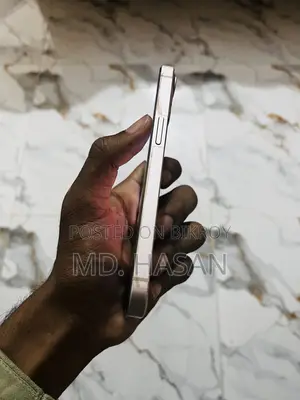 Apple iPhone 13 Original (Used)